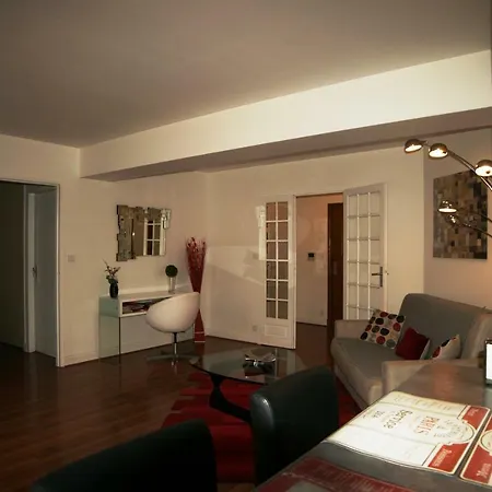 Le Louvre Appartement